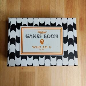 Ridley's Games Room Who Am I? Quiz - NIB